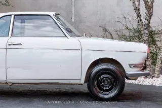 Foto 10 di 24: 1961 BMW 700