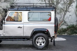 Foto 14 di 24: 1995 Land Rover Defender 90