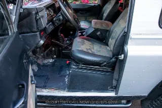Foto 16 di 24: 1995 Land Rover Defender 90