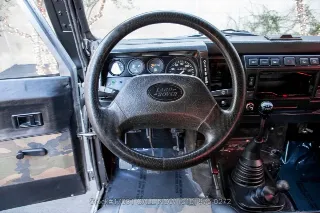 Foto 20 di 24: 1995 Land Rover Defender 90