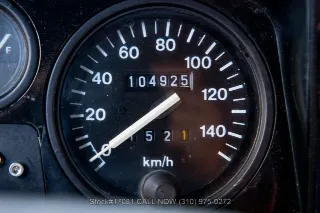 Foto 21 di 24: 1995 Land Rover Defender 90