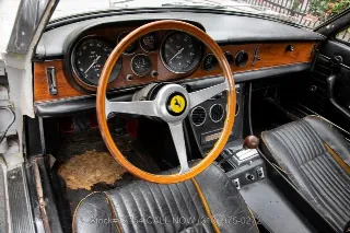 Foto 16 di 24: 1967 Ferrari 330GTC