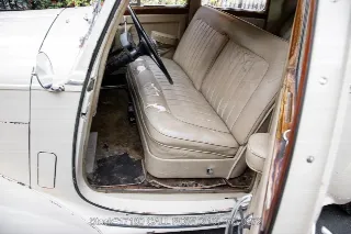 Foto 15 di 24: 1953 Bentley R Type Saloon