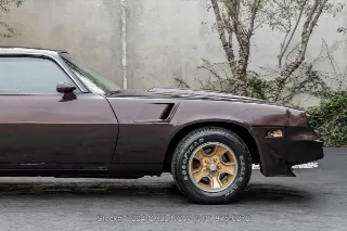 Foto 10 di 24: 1981 Chevrolet Camaro