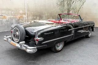 Foto 5 di 24: 1954 Packard Convertible