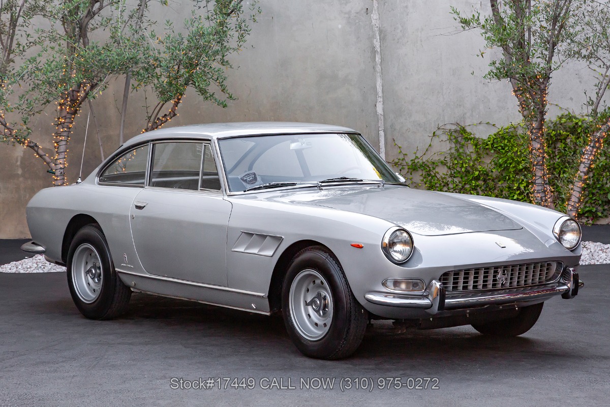 1967 Ferrari 330 GT