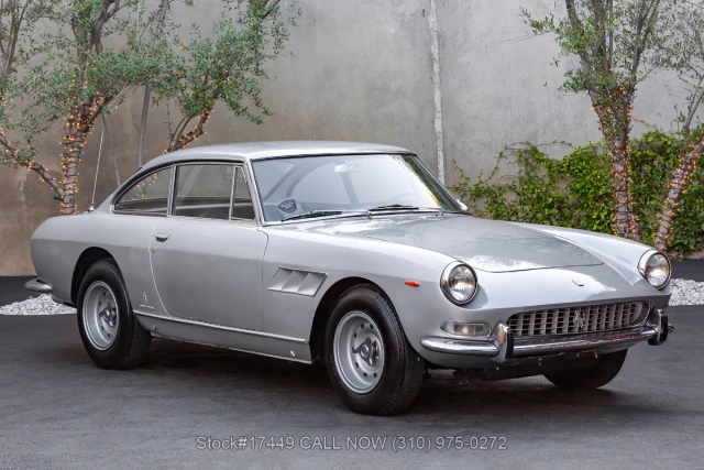1967 Ferrari 330 GT