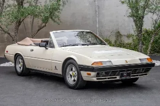 Foto 1 di 24: 1982 Ferrari 400i