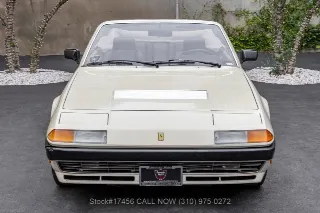 Foto 2 di 24: 1982 Ferrari 400i
