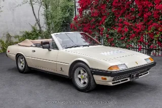 Foto 3 di 24: 1982 Ferrari 400i