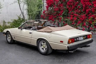Foto 7 di 24: 1982 Ferrari 400i