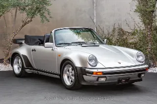 Foto 1 di 24: 1986 Porsche Carrera