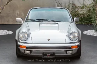 Foto 2 di 24: 1986 Porsche Carrera