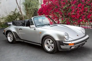Foto 3 di 24: 1986 Porsche Carrera
