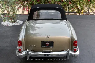 Foto 11 di 24: 1960 Mercedes Benz 220SE