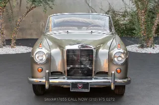 Foto 2 di 24: 1960 Mercedes Benz 220SE