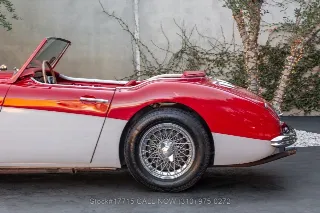 Foto 19 di 24: 1962 Austin Healey 3000
