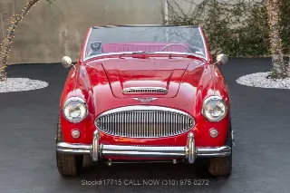 Foto 2 di 24: 1962 Austin Healey 3000