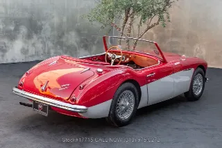 Foto 5 di 24: 1962 Austin Healey 3000