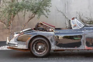 Foto 11 di 24: 1959 Jaguar XK150