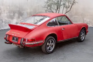 Foto 5 di 24: 1969 Porsche 911T