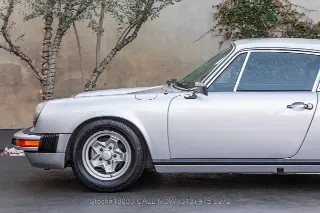Foto 12 di 24: 1975 Porsche 911S