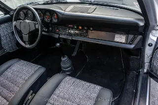 Foto 22 di 24: 1975 Porsche 911S