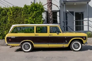 Foto 4 di 24: 1975 International Harvester Travelall