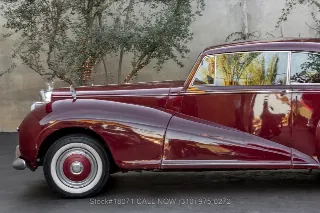 Foto 12 di 24: 1952 Bentley Mark VI James Young