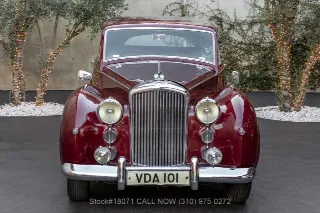 Foto 2 di 24: 1952 Bentley Mark VI James Young