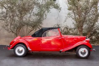 Foto 10 di 24: 1936 Citroen Traction