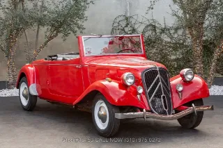 Foto 1 di 24: 1936 Citroen Traction