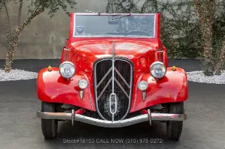 Foto 2 di 24: 1936 Citroen Traction