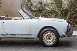 Foto 10 di 24: 1958 Alfa Romeo Giulietta Spider