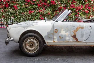 Foto 12 di 24: 1958 Alfa Romeo Giulietta Spider