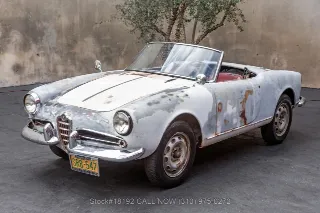 Foto 8 di 24: 1958 Alfa Romeo Giulietta Spider
