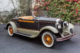 Foto 3 di 24: 1928 Chrysler Model 72