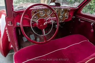Foto 19 di 24: 1936 Cord 810