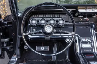 Foto 24 di 24: 1966 Ford Thunderbird