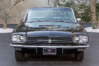 Foto 2 di 24: 1966 Ford Thunderbird