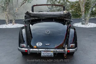 Foto 6 di 24: 1952 Mercedes Benz 220