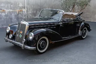 Foto 8 di 24: 1952 Mercedes Benz 220