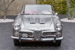 Foto 2 di 24: 1962 Alfa Romeo 2000 Spider