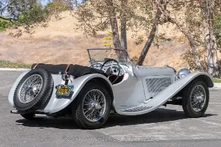 Foto 9 di 24: 1937 Jaguar SS100
