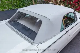 Foto 12 di 24: 1963 Ford Thunderbird