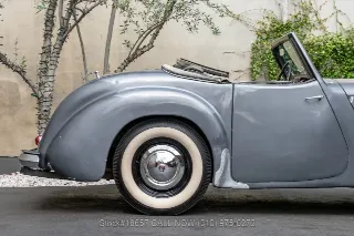 Foto 17 di 24: 1948 Triumph 1800