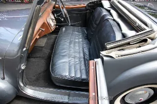 Foto 21 di 24: 1948 Triumph 1800