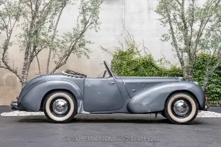 Foto 4 di 24: 1948 Triumph 1800