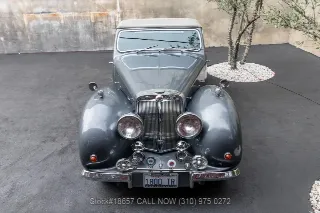 Foto 9 di 24: 1948 Triumph 1800