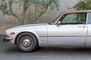 Foto 12 di 24: 1976 Jaguar XJ6C